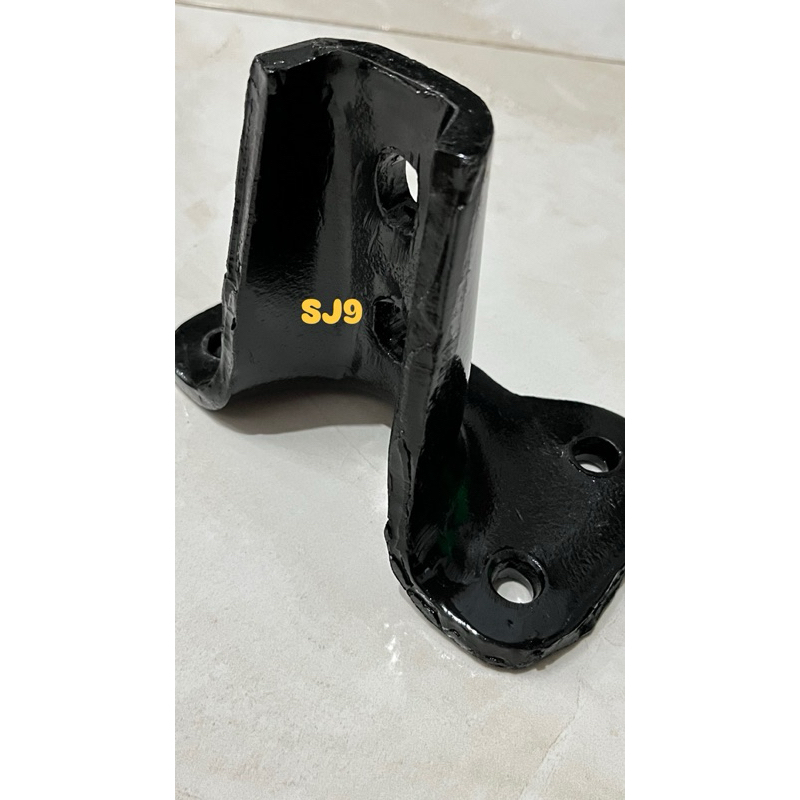 Hanger helper Toyota Dyna Hino 10mm/sadel hanger extra 10mm