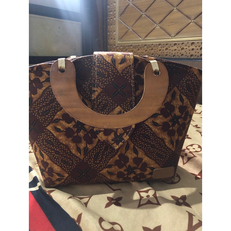 

tas bucket batik