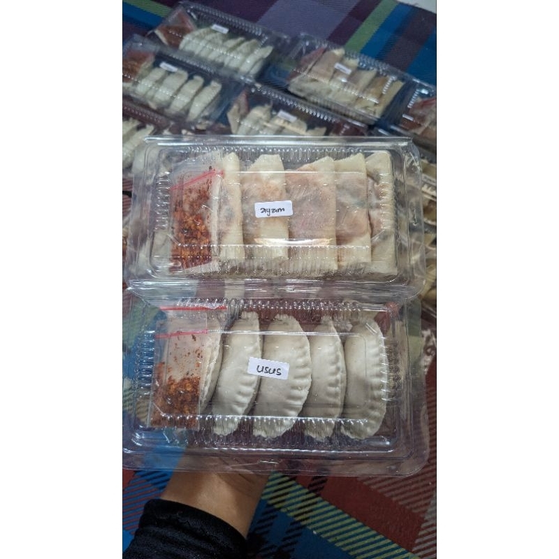 

Cireng isi ayam suwir dan usus