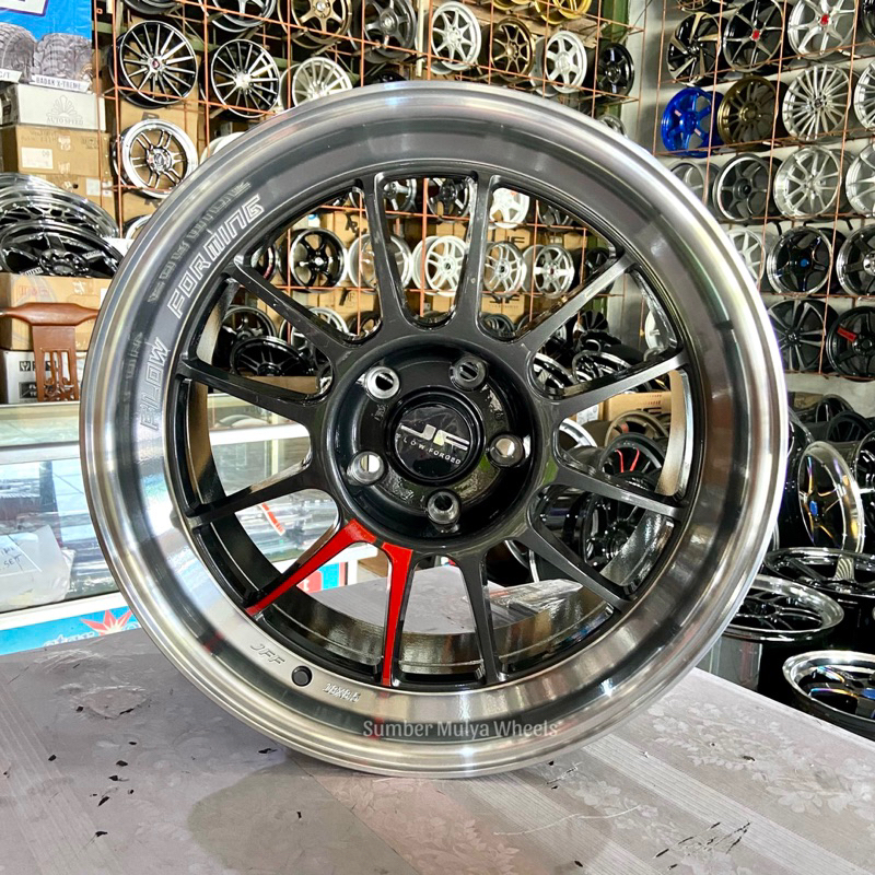 Velg R18 Buzz/ Venom by Jf Luxury . Sumber Mulya Wheels. Velg mobil. toko velg Semarang. Velg ban Se