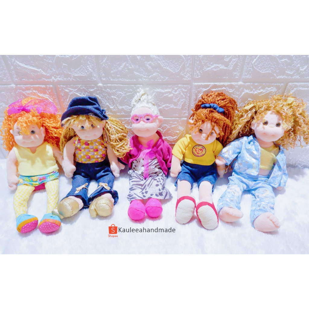 Boneka cewe orang ty kaki panjang