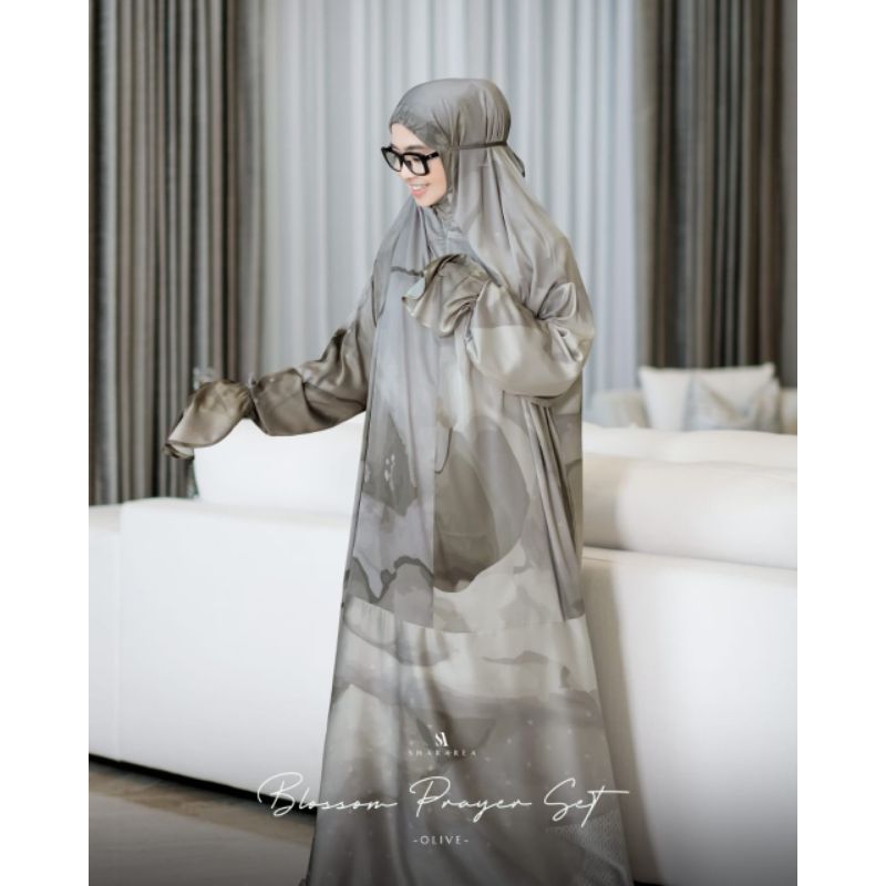 blossom prayer set(mukena,pouch,sajadah mini)by shararea