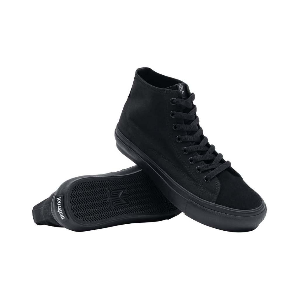 SEPATU MATERNAL DISASTER ( SAVIOR AB )