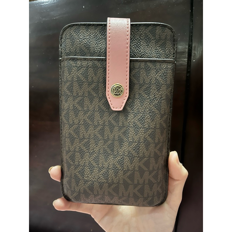 Michael Kors Phone Bag