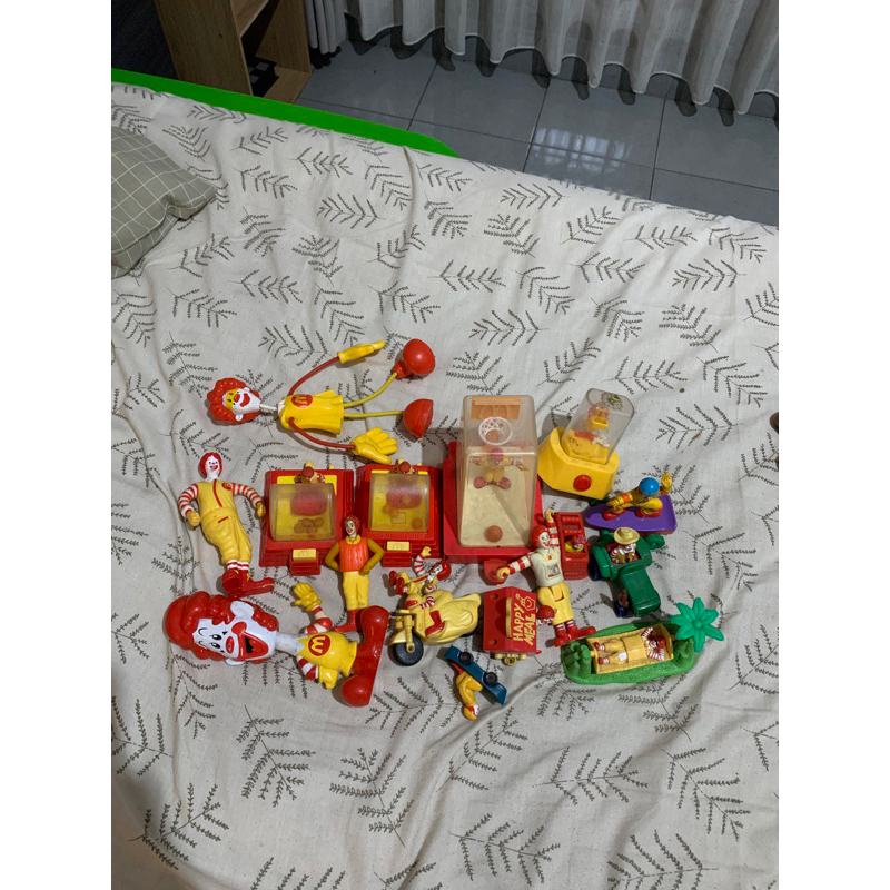 mainan mcdonalds vintage