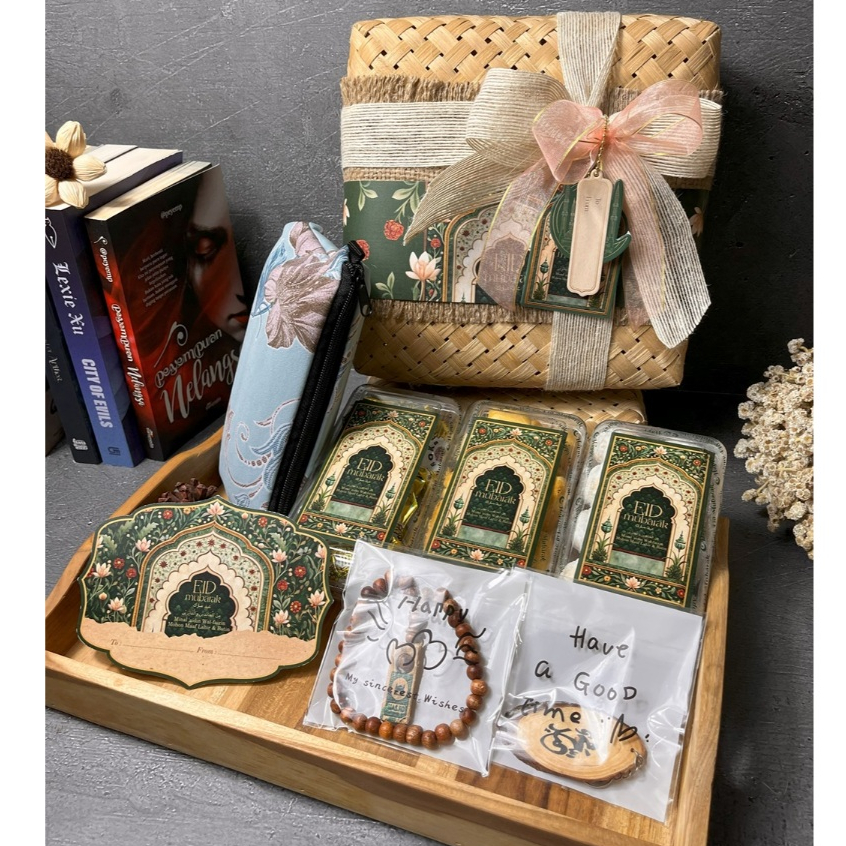 

Hampers Lebaran Idul Fitri / Parcel Lebaran Idul Fitri