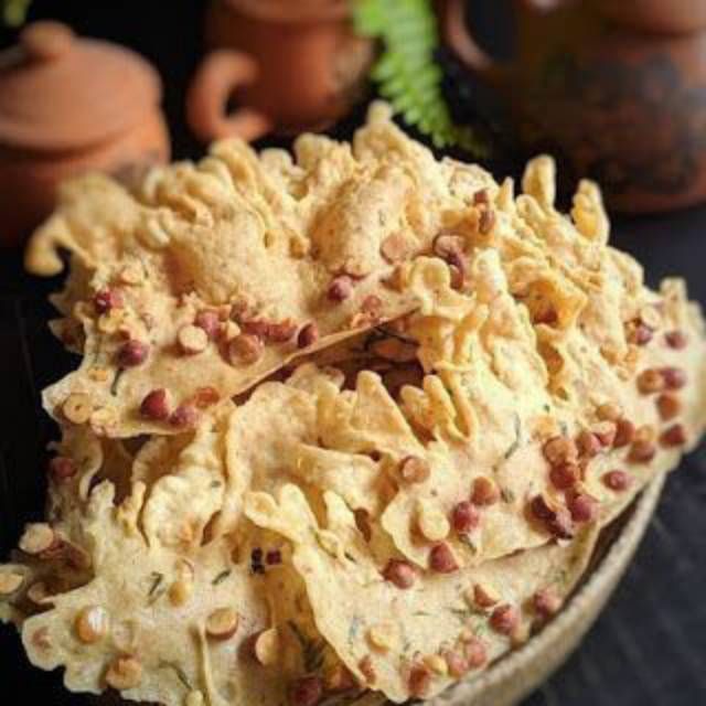 

Peyek Kacang Gurih Renyah Homemade I Satu bungkus isi ±200gr
