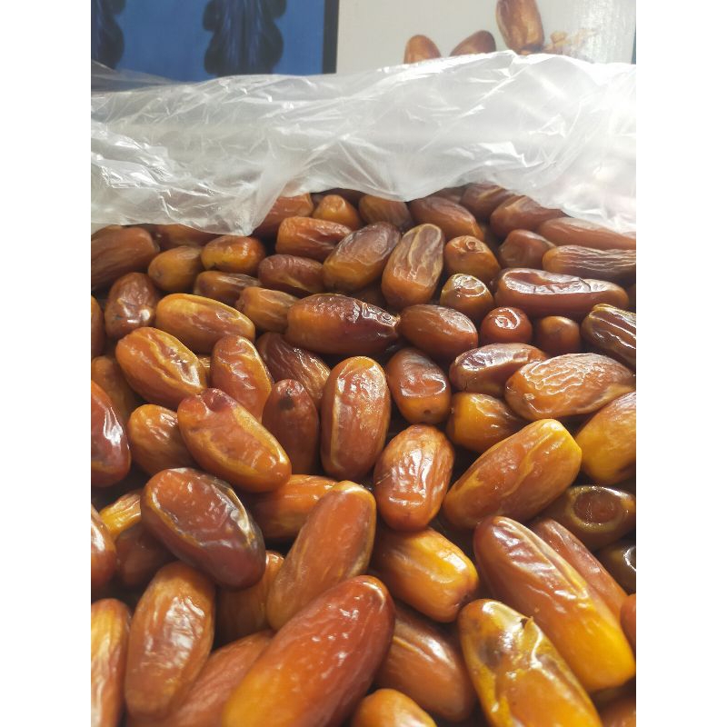

Kurma Tunis Madu Barari Dus 5kg