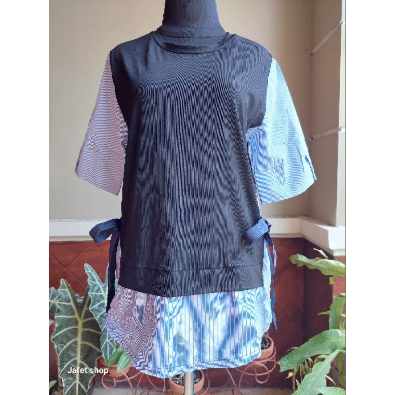 Atasan blouse wanita salur biru