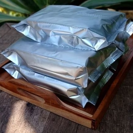 

KOPI BUBUK ROBUSTA TEMPUR JEPARA TANPA CAMPURAN SUPER MURAH