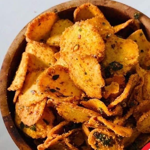 

molreng pedas daun jeruk 250gr