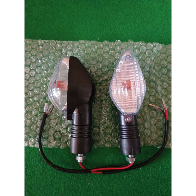 LAMPU SEN CBR 150 VERZA 150 MEGAPRO MONO