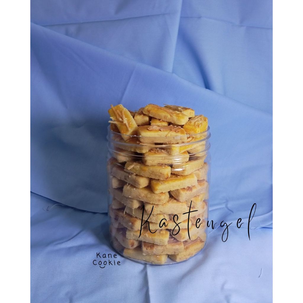 

KASTENGEL KEJU/KUE KERING KEJU/KUE LEBARAN HOMEMADE/KASTENGEL MADE BY ORDER BY KANE COOKIE