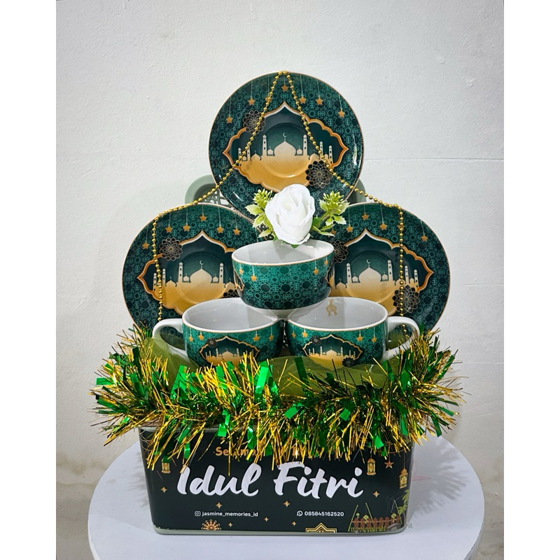 

Parcel Hampers set keramik edisi idul fitri pontianak