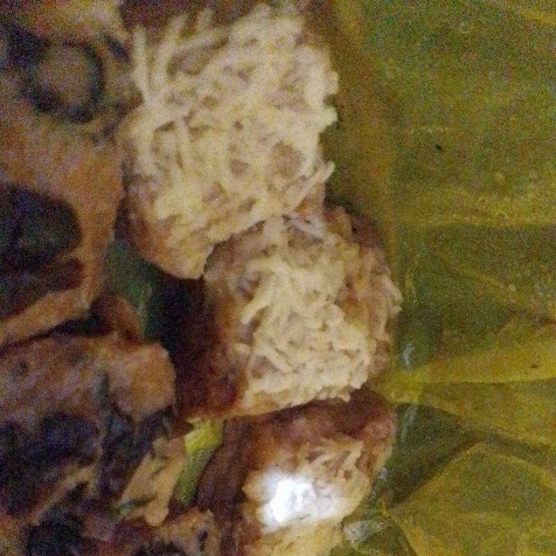 

Tahu Bakso Topping Keju