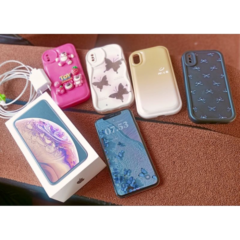 iPhone xr 64gb