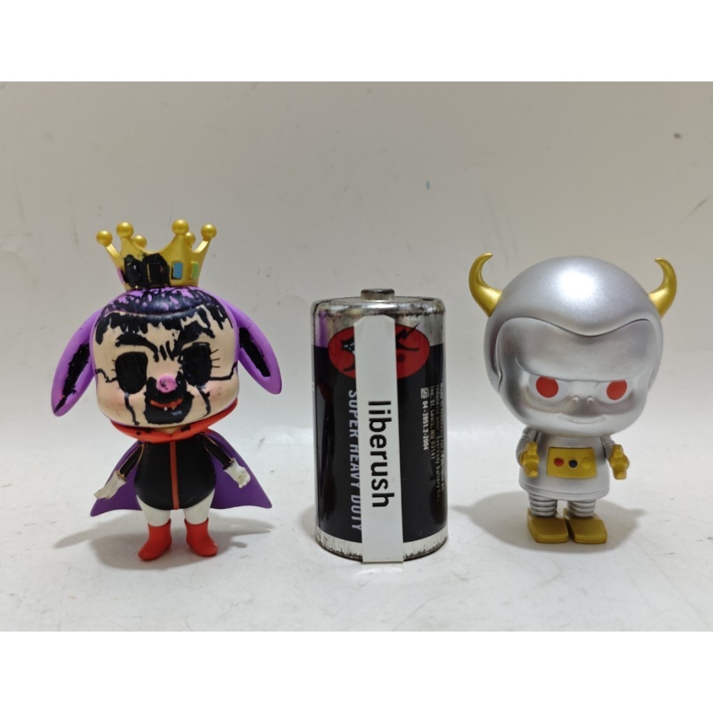 Set pop mart the monsters space adventures yaya robot pato princess labubu blind box art toys figure