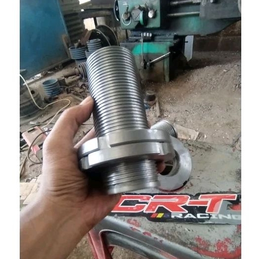 Coilover mobil universal bahan full besi tebal (2pcs)