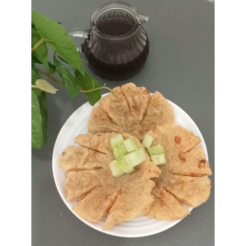 

Pempek (Frozen) ikan tenggiri Paket Kulit Free Cuko