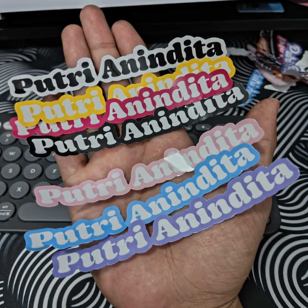 

Stiker Custom Nama Kamu Sendiri