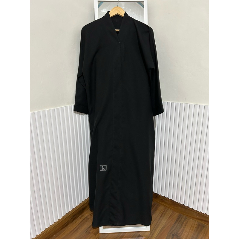 Preloved abaya saudi shihana abaya, Abaya umroh. Plus pasmina hitam bahan chiffon khas arab.