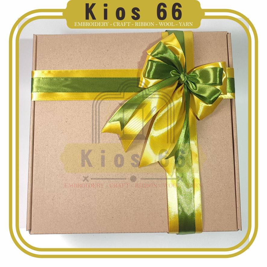 

Kios 66 - Pita Jadi Untuk Hampers Seserahan Souvenir Bingkisan Kado