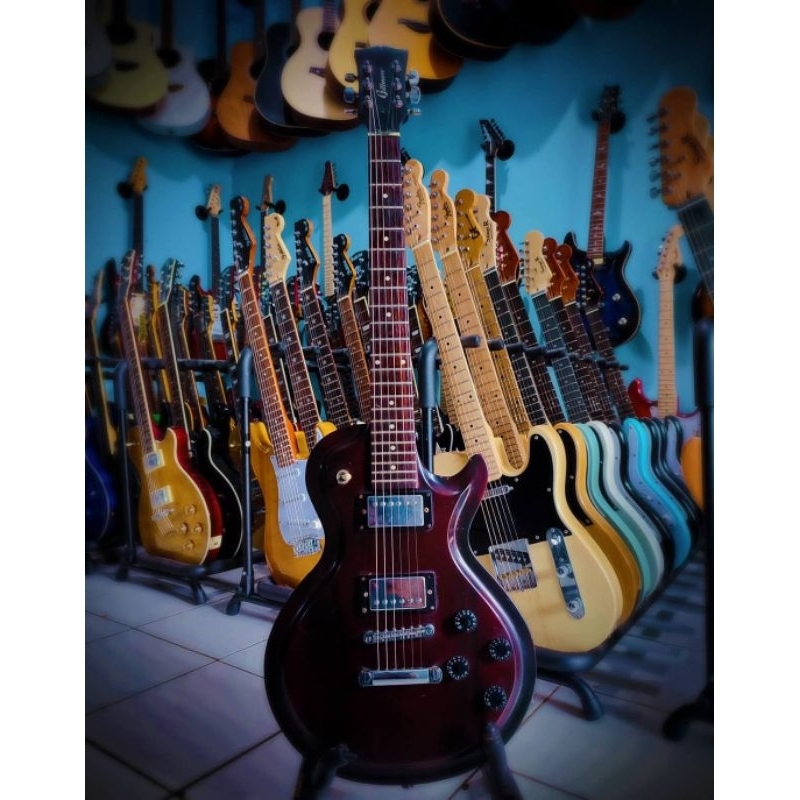 Gitar elektrik  Gilmore les Paul model original (Second) lecet pemakaian slbih nya no minus  sudah s