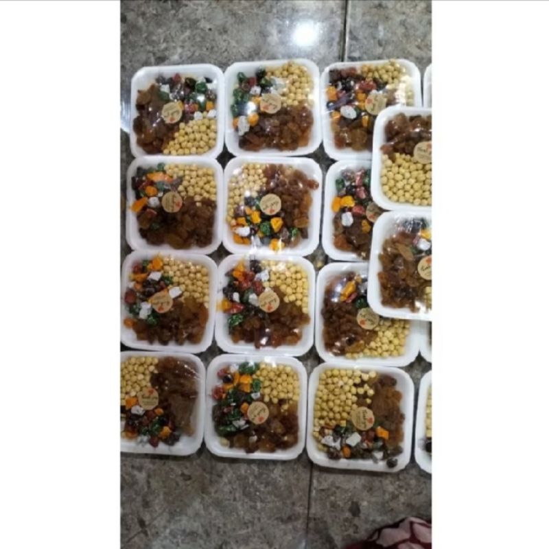 

mix 3 Rasa Jagung, kismis, coklat krikil