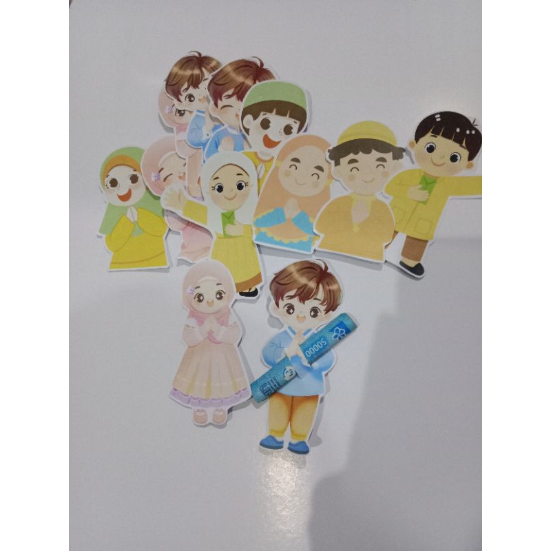 

Amplop simple karakter anak muslim