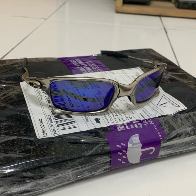 Kacmata Oakley X-Squared