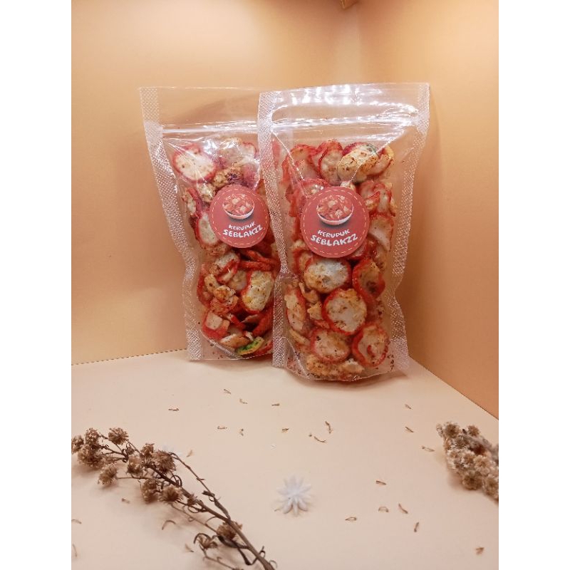 

Kerupuk Seblakzz - Pedas, enak dan lezat