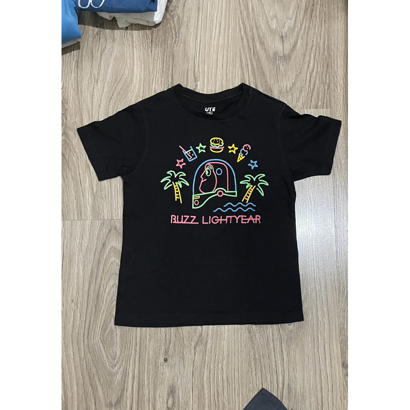 preloved uniqlo disney pixar 130