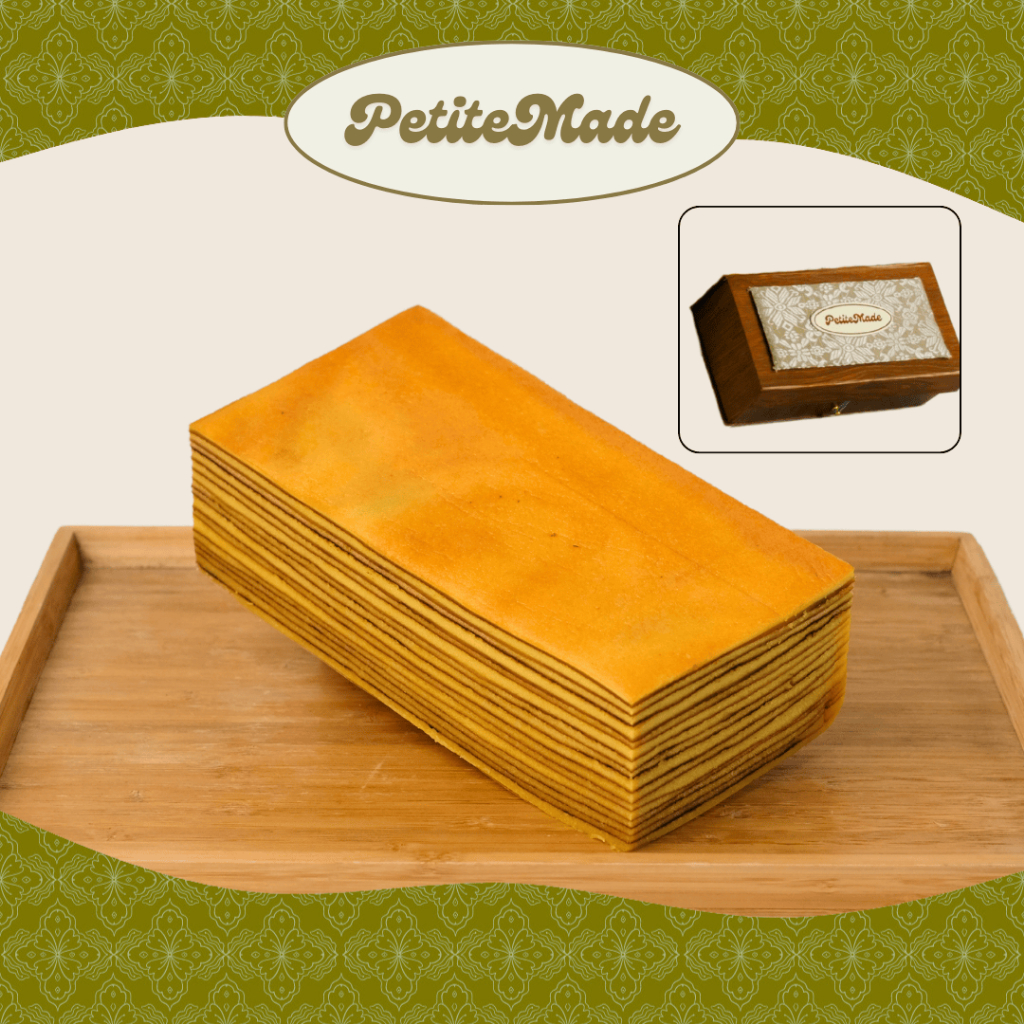 

PETITE MADE - Lapis Legit Vacum Wisman 10x20cm (Hardbox) (Packaging Vacum)