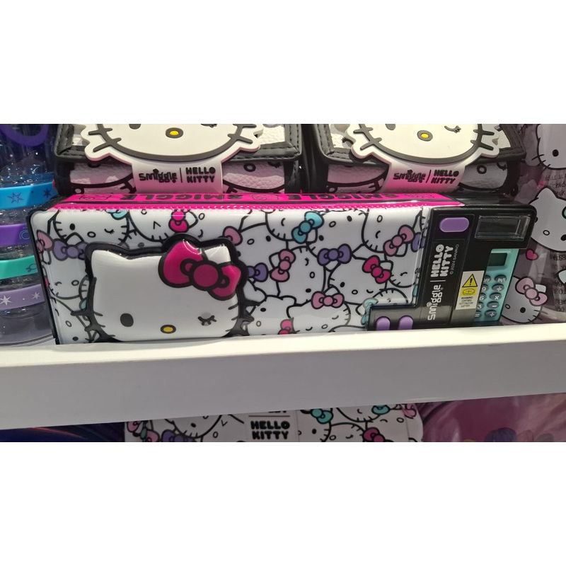 

Smiggle Pop out mechanical pencil case tempat pensil mekanik Hello kitty