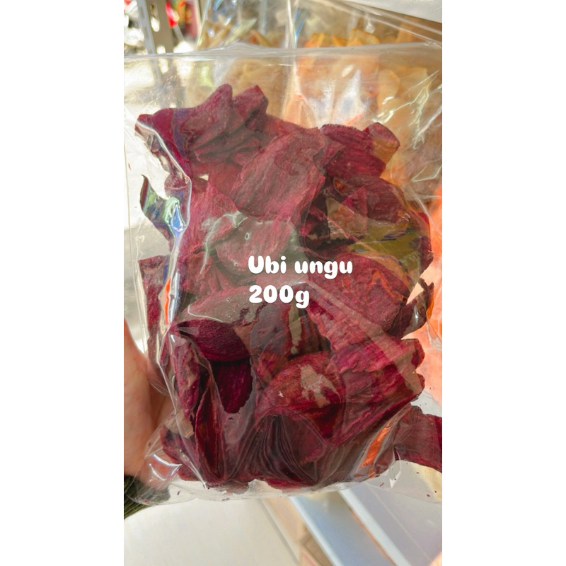 

Ubi Ungu
