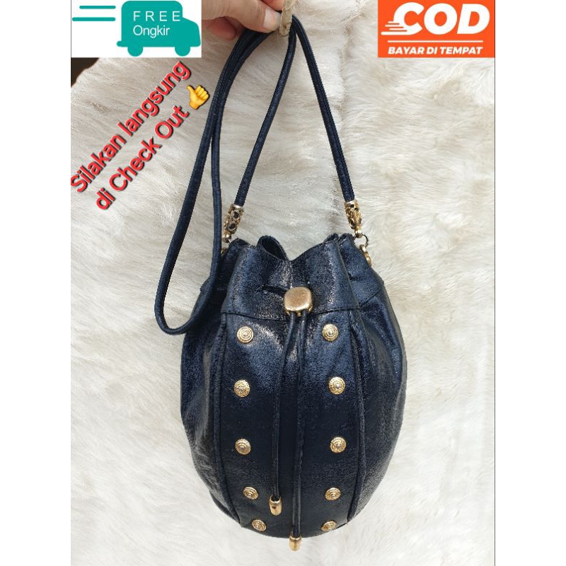 Tas Selempang Wanita Sling Bag Serut Bucket Kulit Asli Hitam