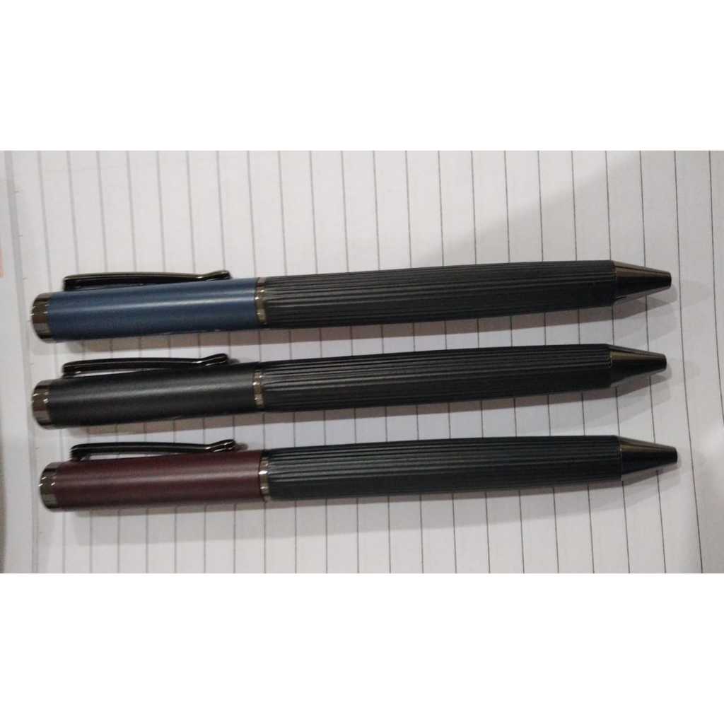 

Pulpen Bahan Metal Design dua warna