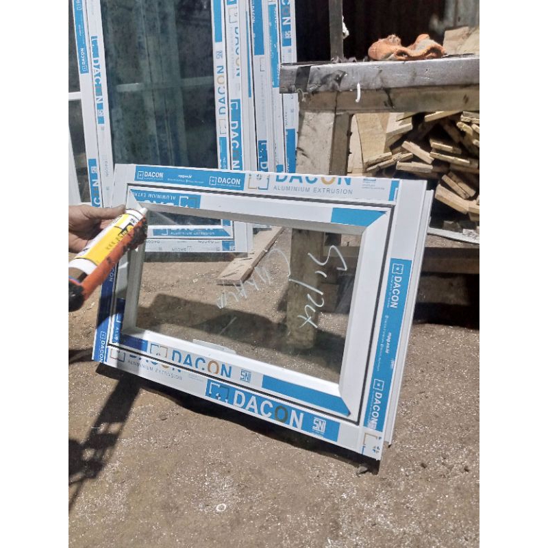 kusen jendela mini buat penerang kamar dapur kamar mandi ukuran L60 T40