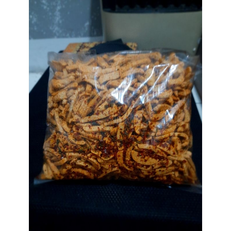 

Basreng pedas daun jeruk 1kg gurih pedas
