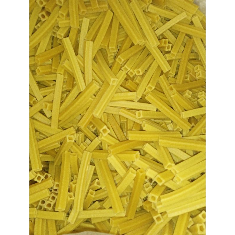 

makaroni potato kuning mentah 2kg/macaroni kentang 2kg mentah
