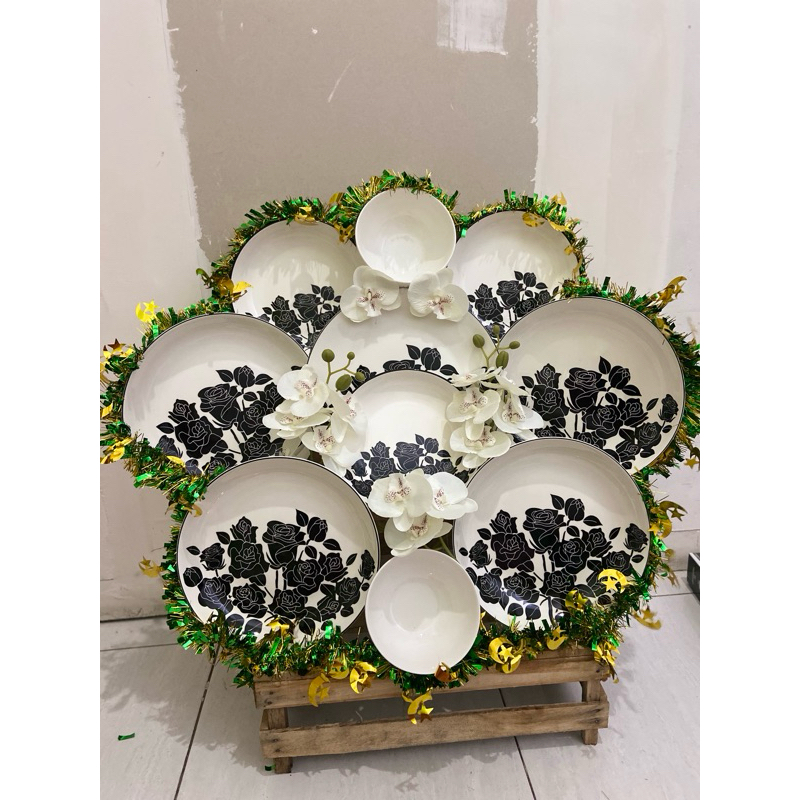 

parcel premium/parcel premium semarang ready/parcel kramik premium/parcel keramik/parcel lebaran