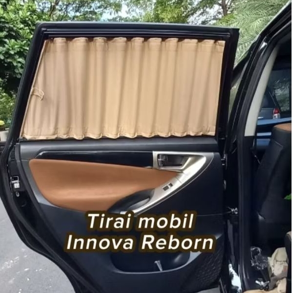 Tirai mobil Innova Reborn