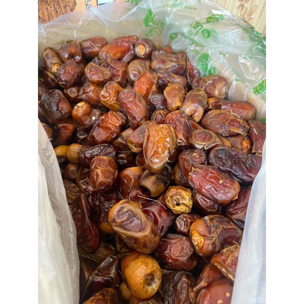 

Kurma Madu Mesir Manis Legit Kualitas Premium