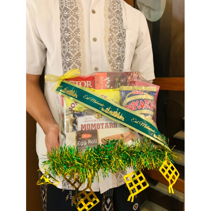 

Aura Parcel in Box | Hampers Parcel Lebaran Idul Fitri