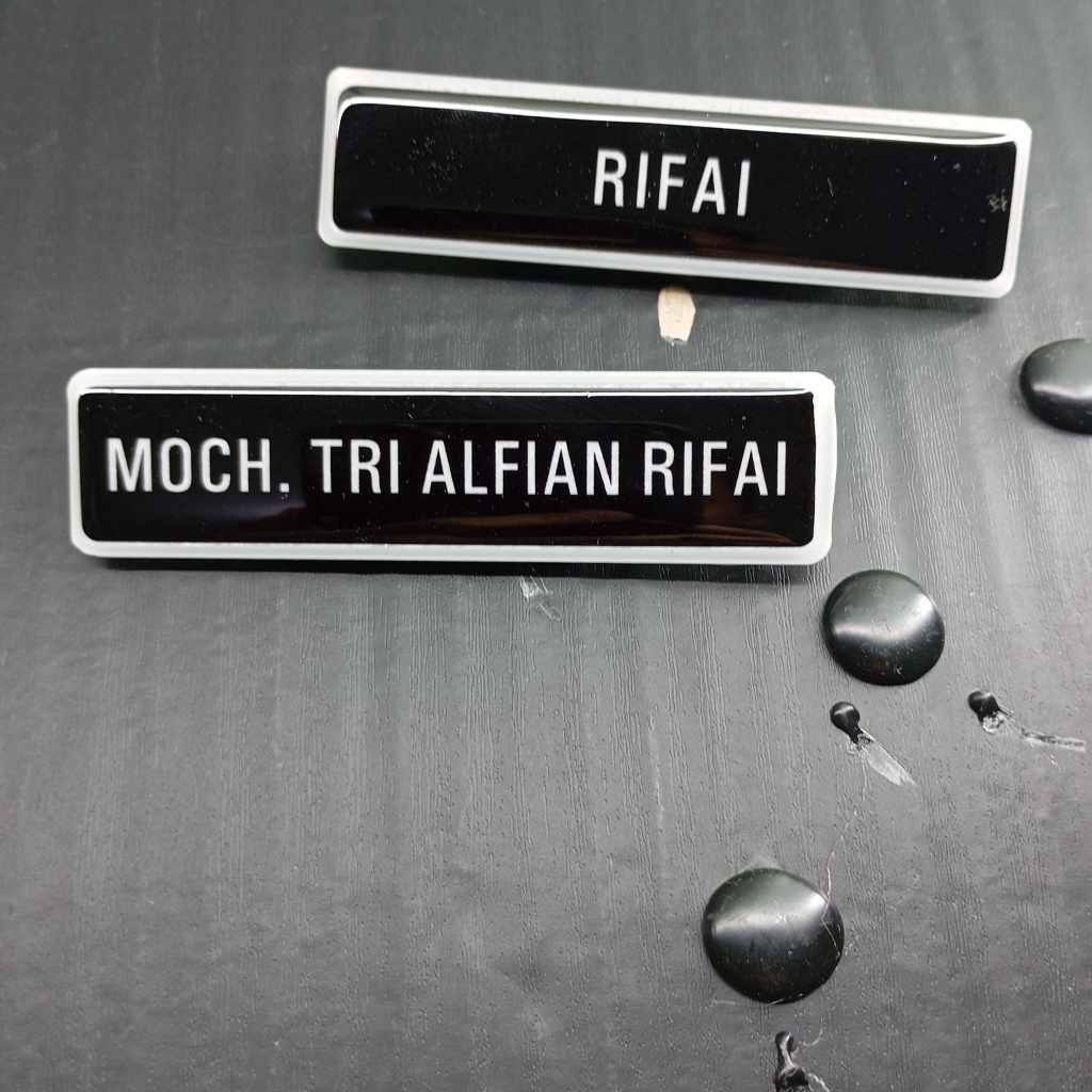 

NAMA SAJA - Nama Dada - Papan Nama Dada - Kuningan Stainless Akrilik