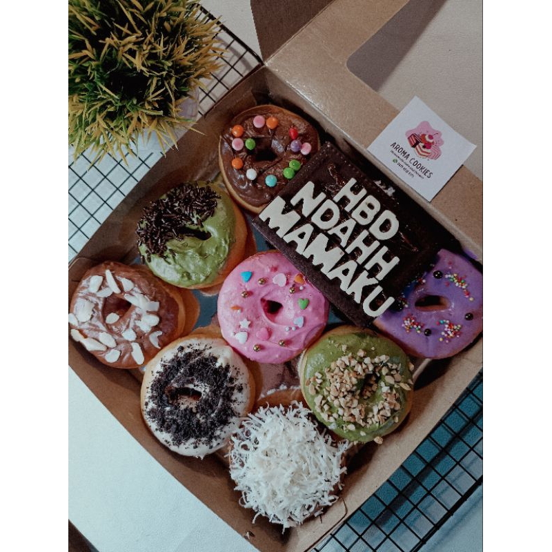 

Donat Ulang Tahun