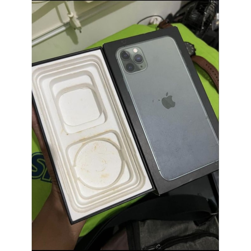 KOTAK IPHONE 11 PRO MAX