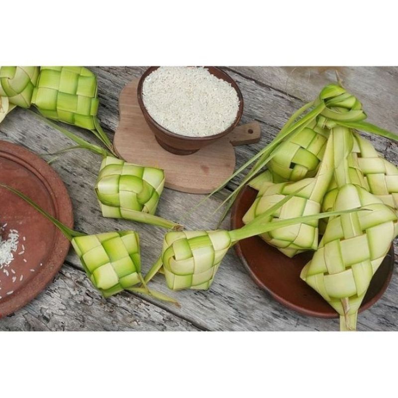 

CANGKANG KETUPAT - 10biji