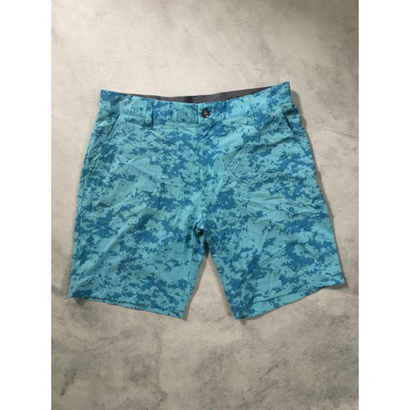 Celana Pendek Chinos Adidas Camo