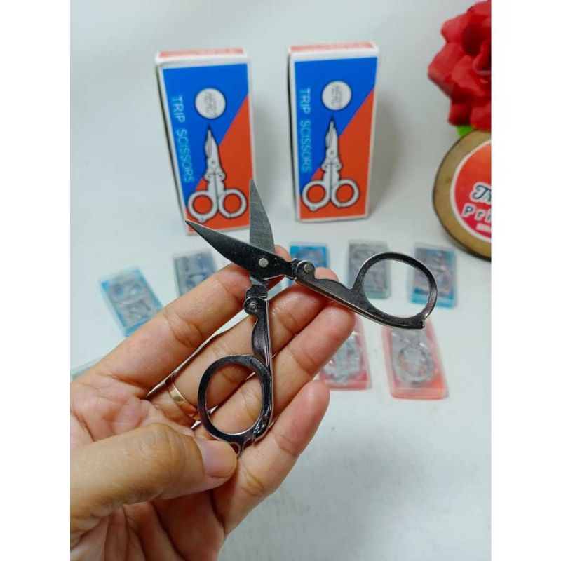 

Gunting Lipat 1 Pack isi 12pcs